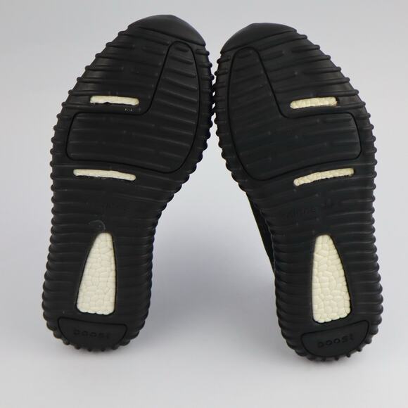Adidas x Yeezy Boost 350 Pirate Size 8 Black Knit Fabric Low Top Sneakers main image 9